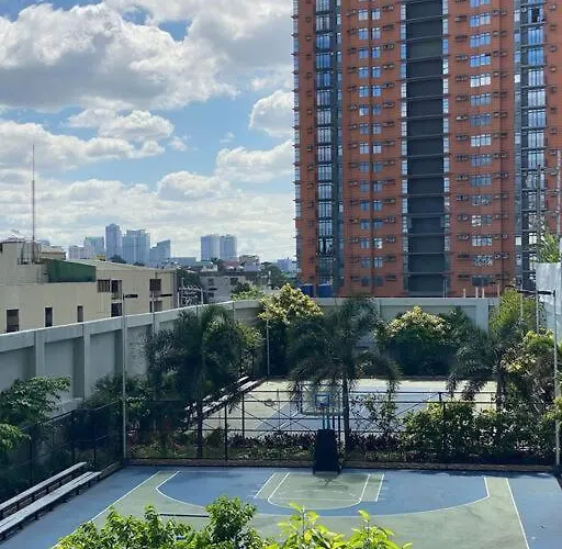 Cubao Manhattan, U 8j T D,studio *