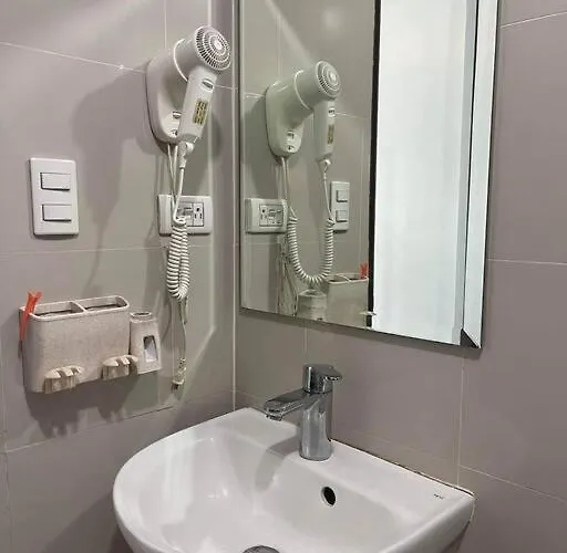 Cubao Manhattan, U 8j T D,studio Apartment Manila